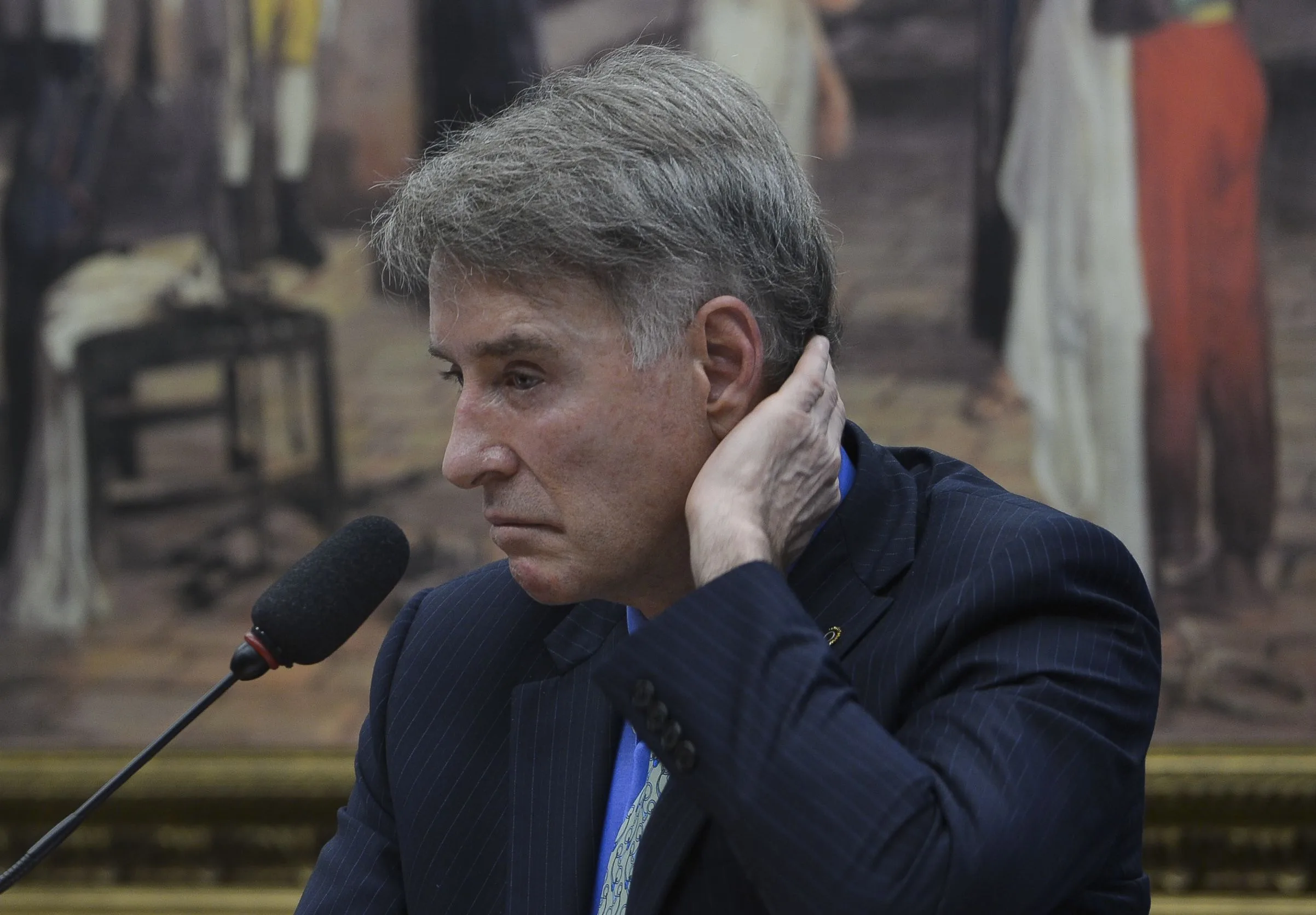 Brasília – A CPI que investiga supostas irregularidades na gestão do BNDES realiza audiência para ouvir o empresário Eike Batista, fundador do Grupo EBX (Marcello Casal Jr/Agência Brasil)