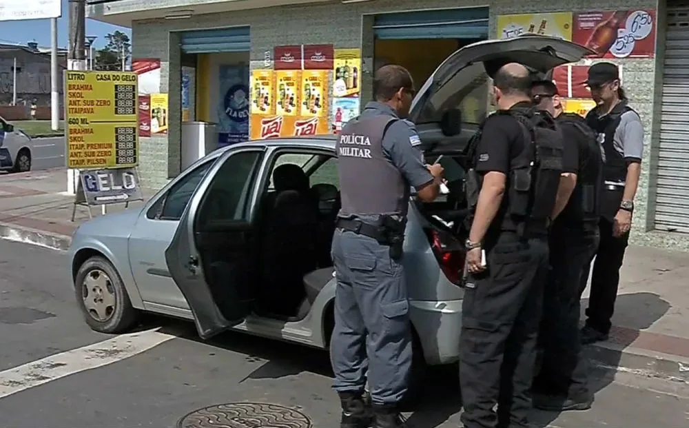 Policial civil é baleado após sair da casa da namorada em Vila Velha