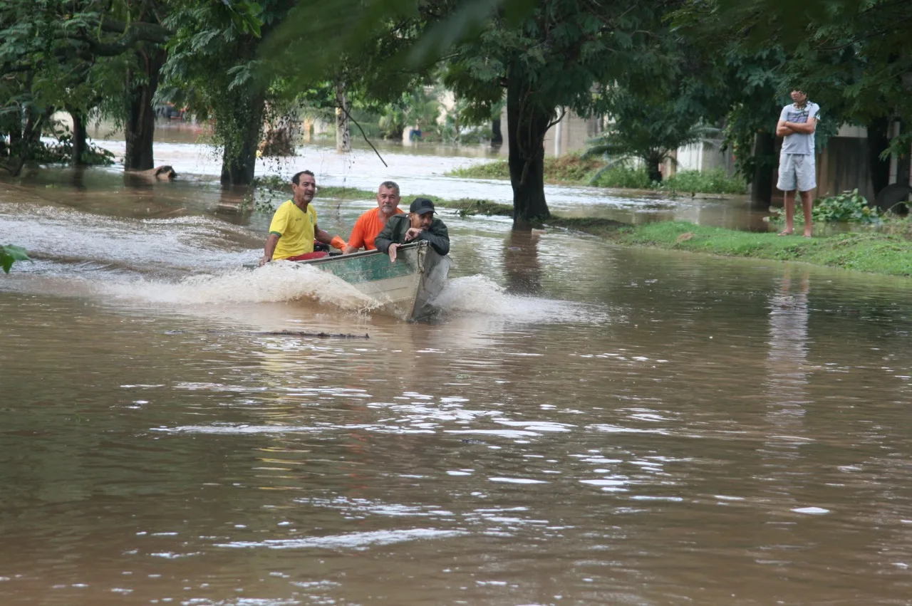 Grande Vitória tem 90 desabrigados e 13 desalojados após forte chuva de sábado