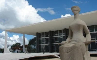 Dois ministros do STF se dizem contra acesso de dados bancários pela Receita