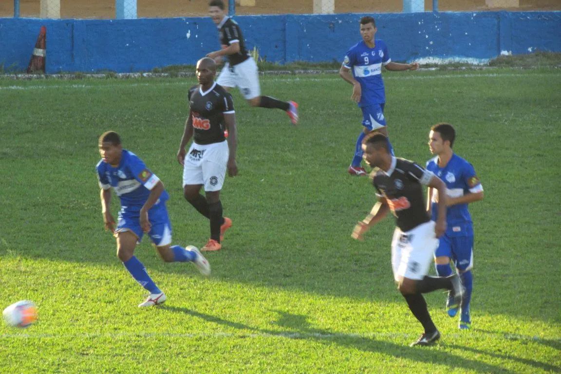 Três equipes garantem vaga antecipada na Copa ES 2014