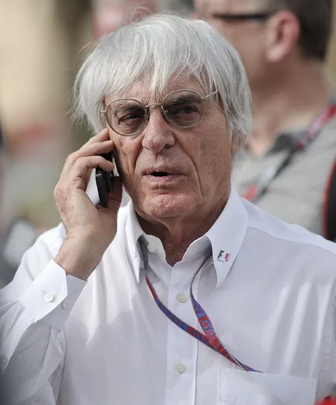 Bernie Ecclestone diz que, na maioria, 'negros são mais racistas que brancos'