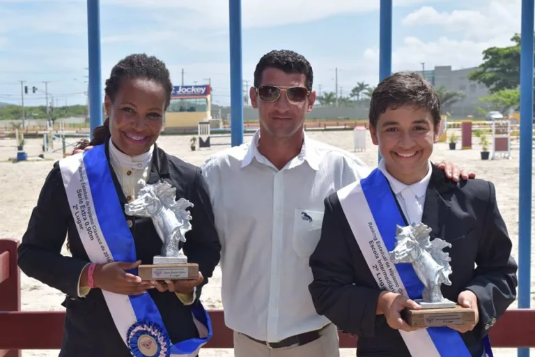 Equipe de Cachoeiro fica em segundo lugar no Ranking Capixaba de Hipismo