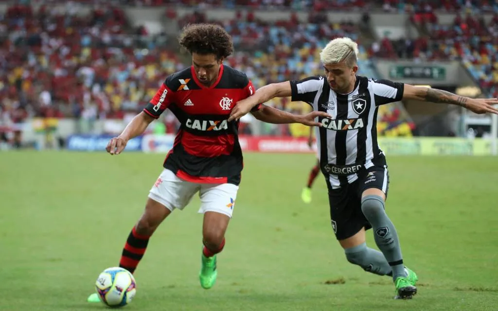 Botafogo e Flamengo buscam melhora no Brasileirão após encontro na Copa do Brasil