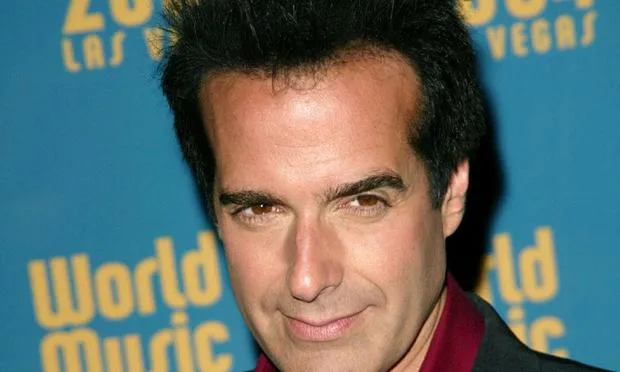 Mágico David Copperfield é acusado de conduta sexual inapropriada por 16 mulheres