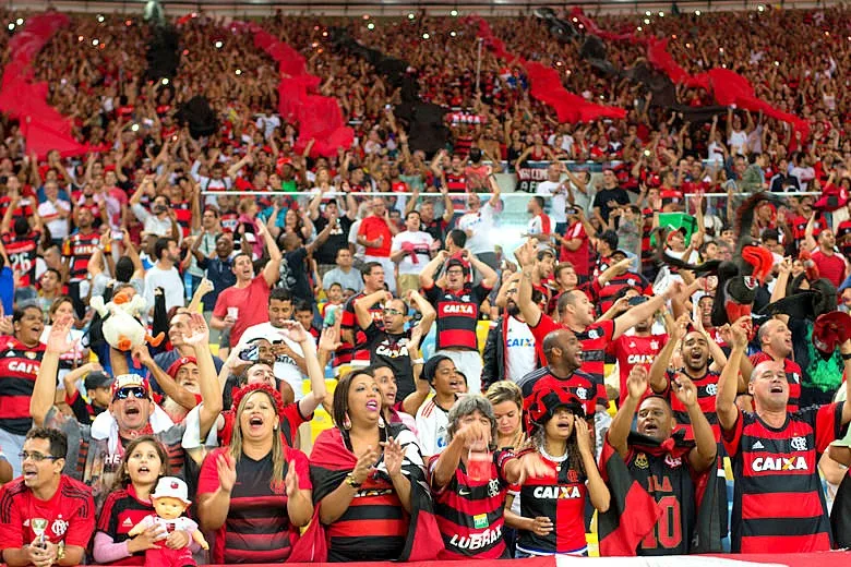 Flamengo treina sob sol forte para enfrentar o Vasco na semifinal da Taça Rio