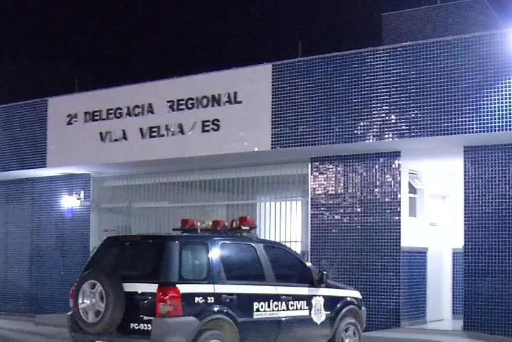 Carro roubado em Vitória é recuperado em Vila Velha