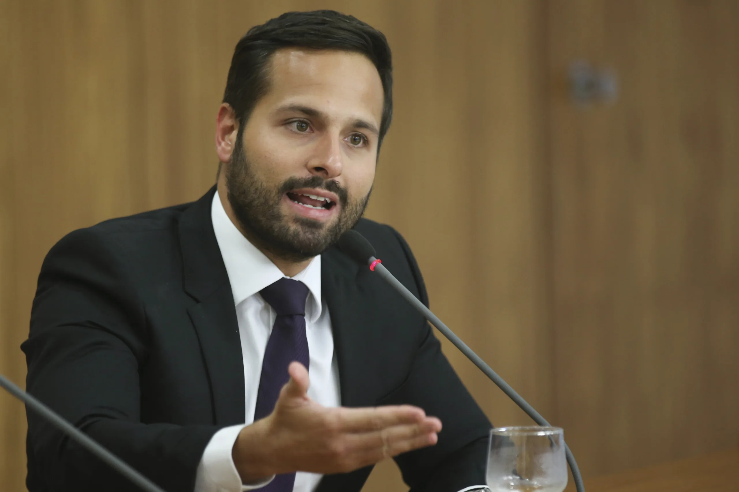 Brasília – O ministro da Educação, Mendonça Filho, e o Secretário Nacional de Cultura, Marcelo Calero, durante coletiva. (Fabio Rodrigues Pozzebom/Agência Brasil)