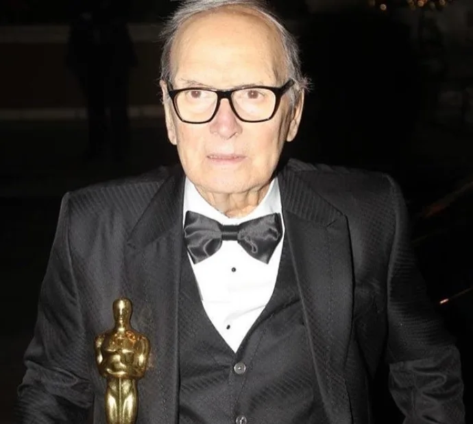 Morre Ennio Morricone, compositor de lendárias trilhas sonoras do cinema aos 91 anos