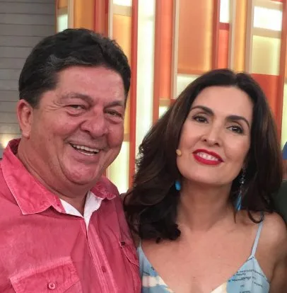 Stepan Nercessian socorre senhor sem saber que era o pai de Fátima Bernardes