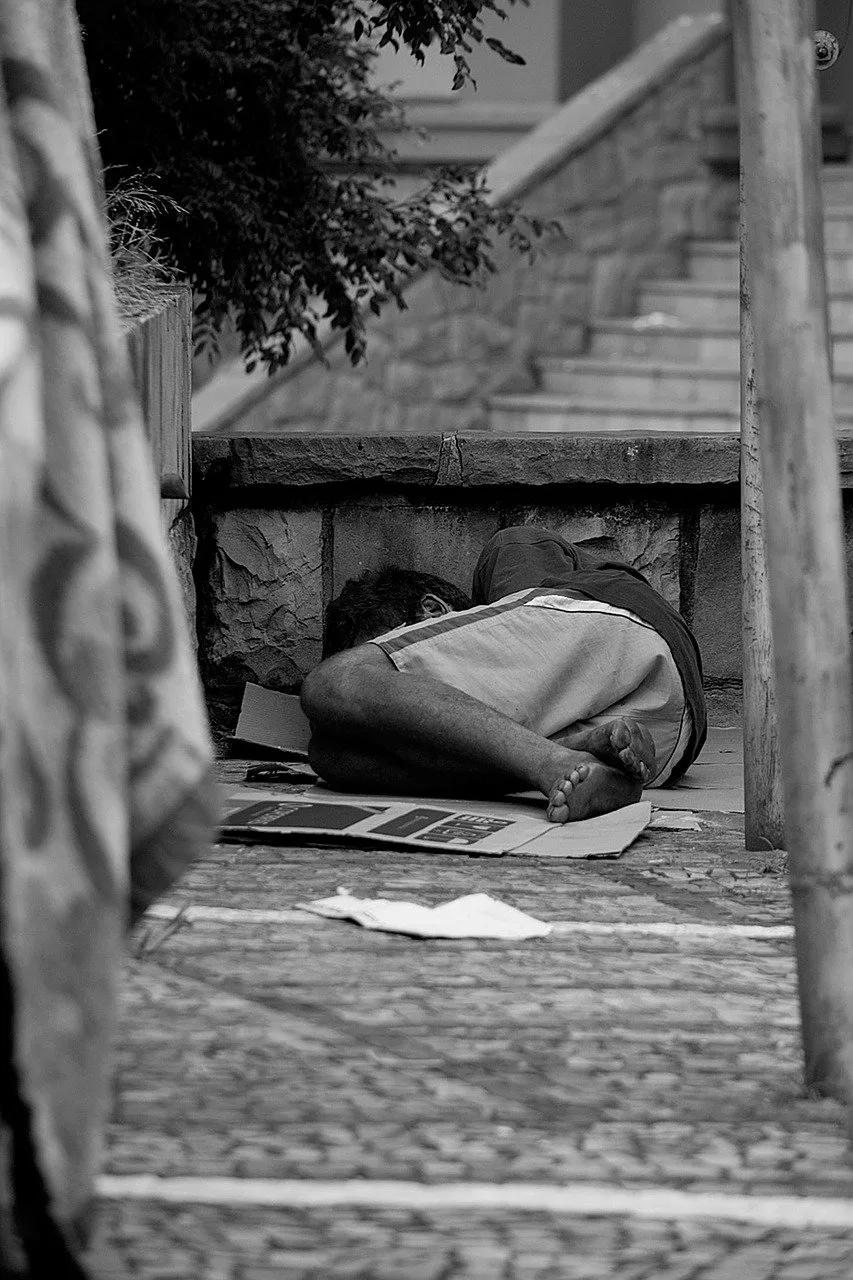 Moradores de rua são público-alvo de ação educativa em Marechal Floriano