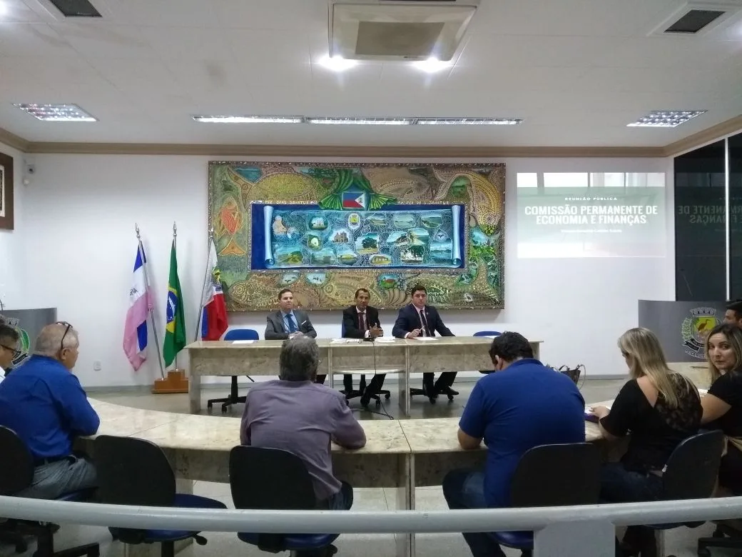 Debates e questionamentos foram o foco da reunião pública sobre o Hospital e Maternidade Cidade Saúde em Guarapari