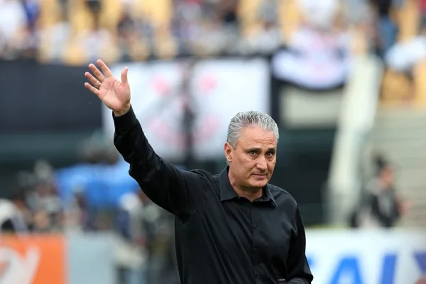 Tite muda Corinthians em cima da hora para a Libertadores