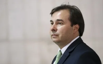 Após decisão do STF, Rodrigo Maia anuncia comissão especial para discutir aborto