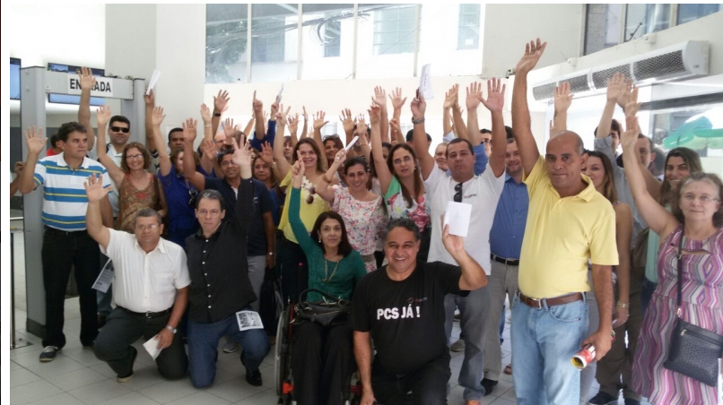 Servidores do Judiciário Federal em greve fazem nova manifestação em Vitória