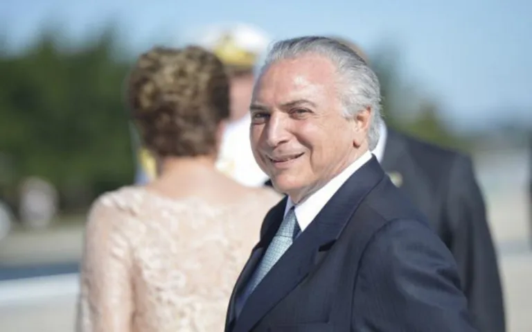 Temer quer votar saída definitiva de Dilma Rousseff até agosto