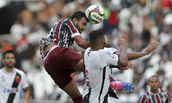 Fluminense e Vasco apostam em estratégias distintas para semifinal do Carioca