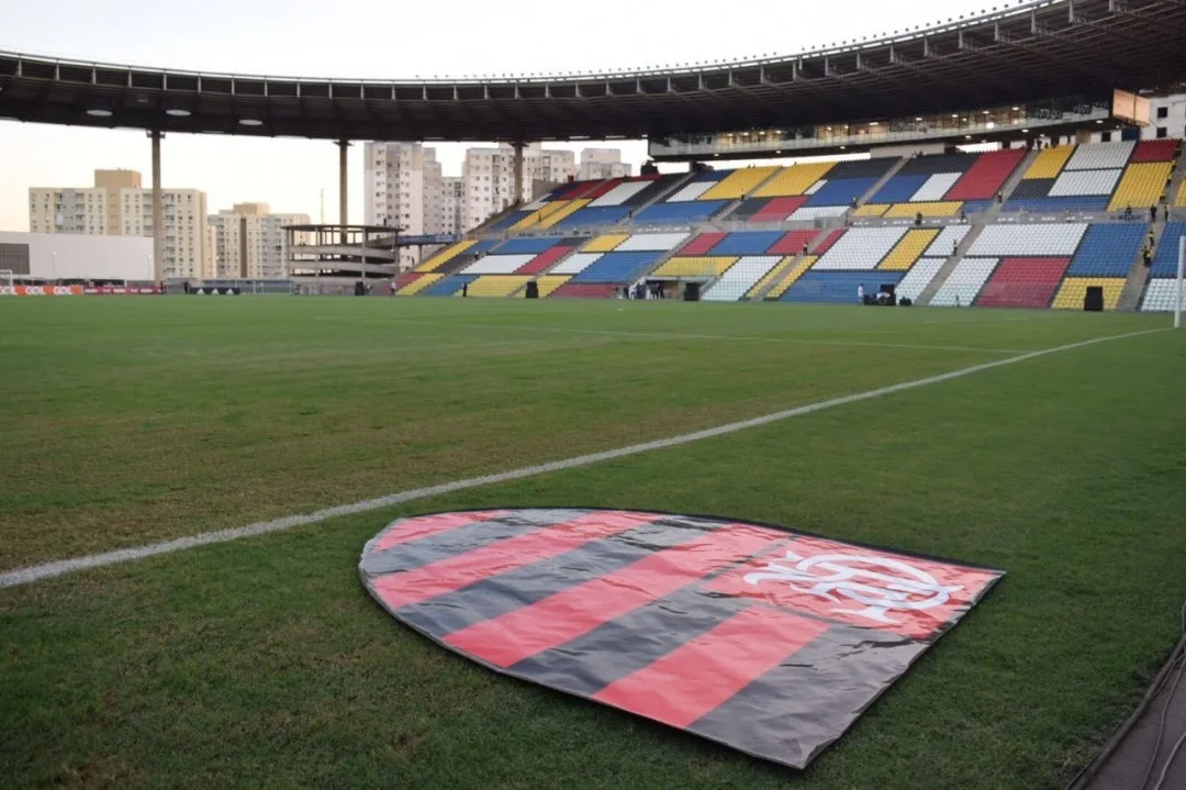 De volta ao Maracanã, Flamengo agradece estadia no Kleber Andrade em rede social