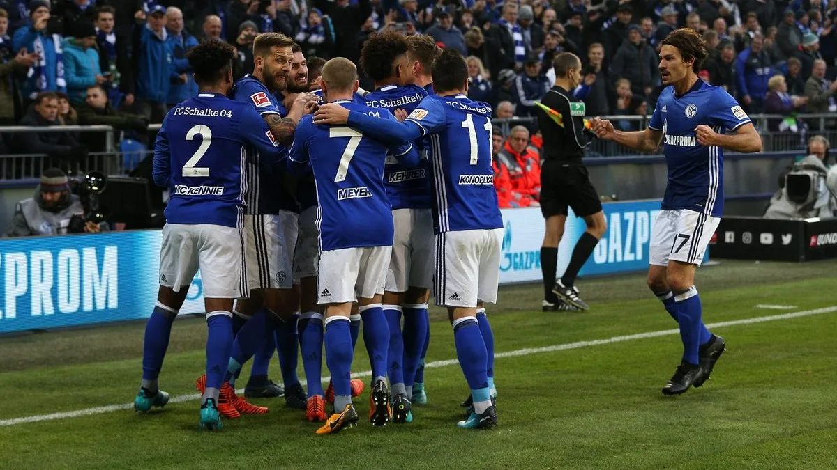 Schalke 04 derrota o Hamburgo e assume a vice-liderança do Campeonato Alemão