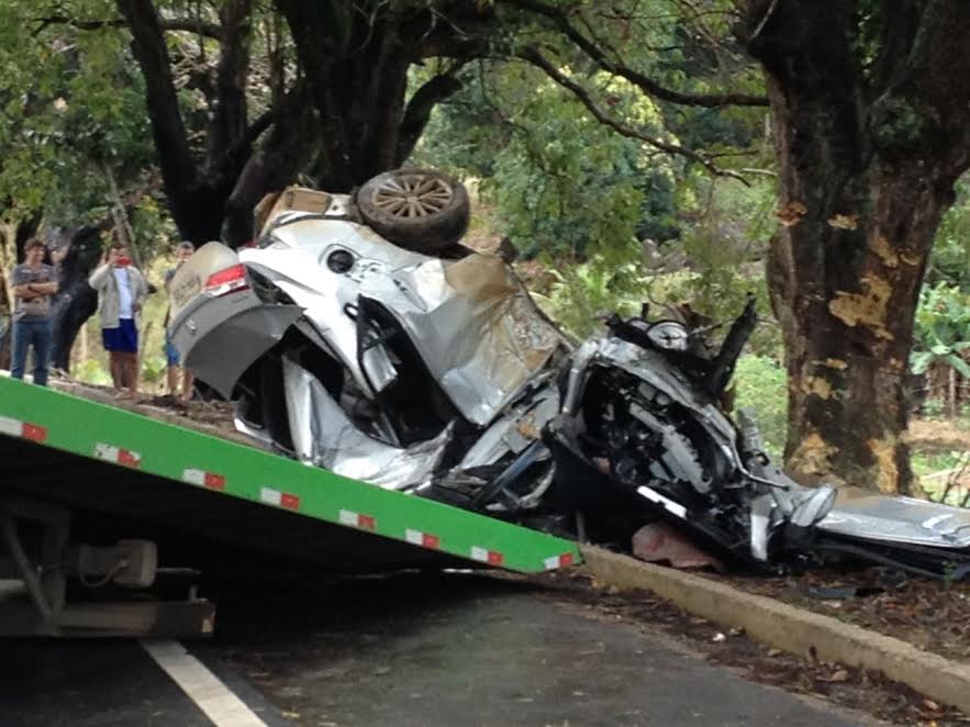 Duas pessoas morrem em acidente na ES-257