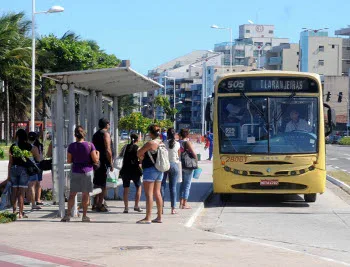 Vai utilizar os serviços de transportes coletivos no 1º dia de jogo da seleção? Não se preocupe, ônibus não vai faltar!