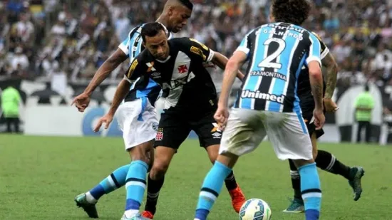 Vasco joga bem, mas não sai do 0 a 0 com o Grêmio e continua na lanterna