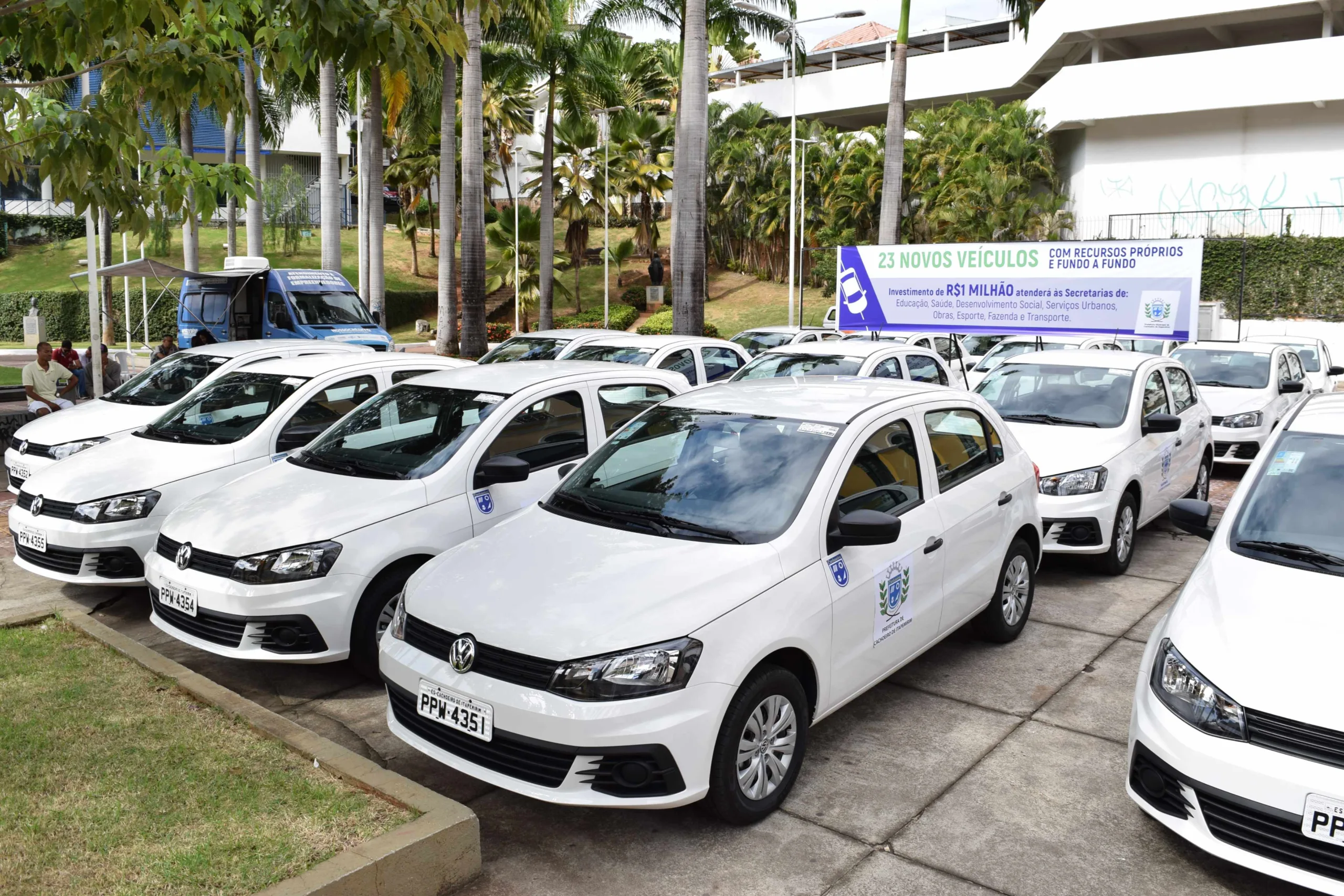 Saúde e Educação estão entre as secretarias beneficiadas com 23 novos veículos em Cachoeiro