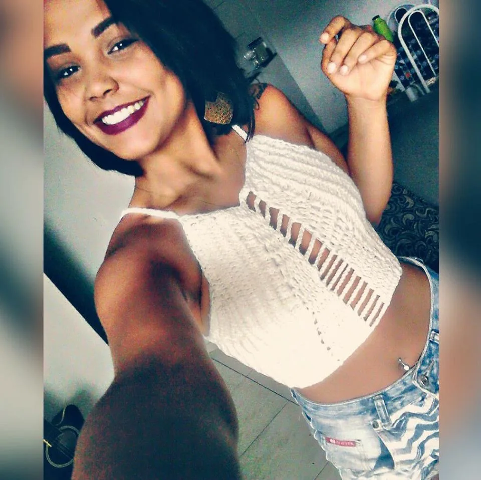 Triângulo amoroso acaba com mulher de 21 anos morta a facada por adolescente, em Vila Velha