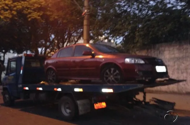 Arma é encontrada em estacionamento de boate durante baile funk em Vila Velha