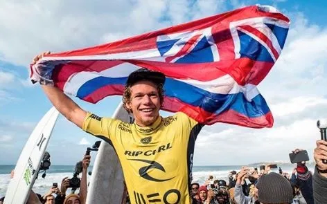 John John Florence diz que deve perder restante da temporada do surfe por lesão