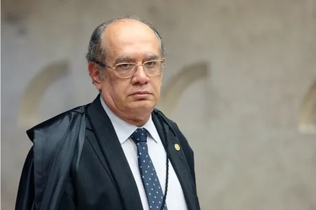 Meu trabalho é exaustivo, mas não é escravo, diz Gilmar Mendes