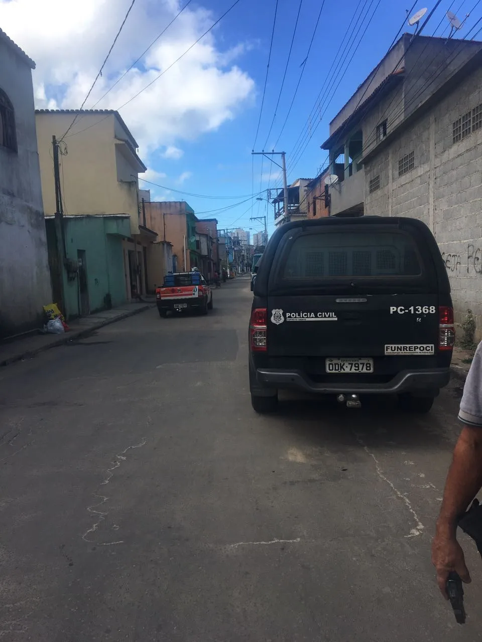 Tiroteio dura 20 minutos e quatro suspeitos são detidos em Vila Velha