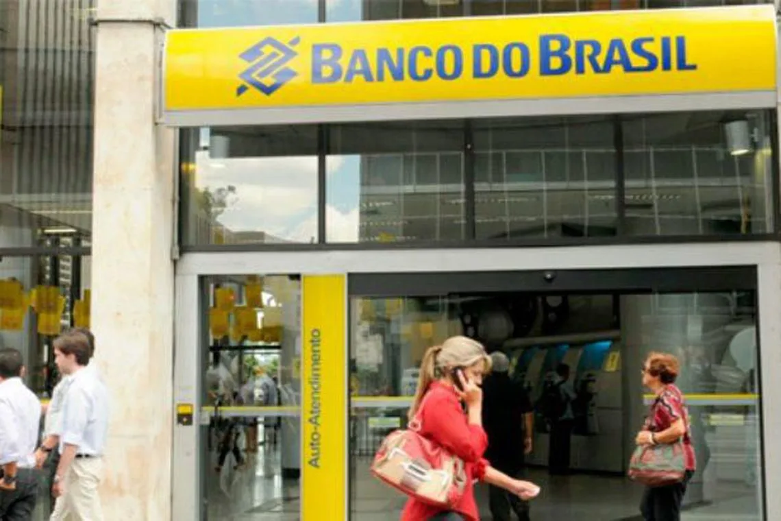 Banco do Brasil encerra parceria com Caixa em lotéricas e amplia rede Mais BB