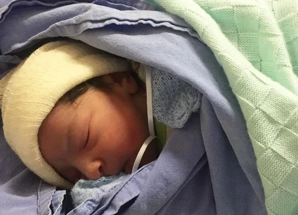 Charlotte, a netinha de Antonia Fontenelle, vem ao mundo e já tem foto no Instagram da vovó!