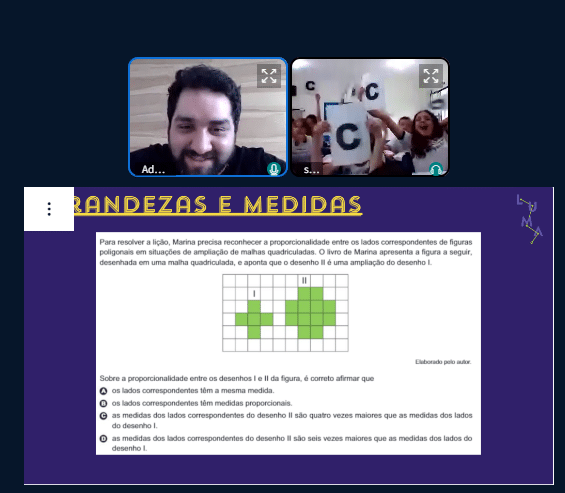 Captura de tela que contém um professor dando aula online para uma turma de alunos