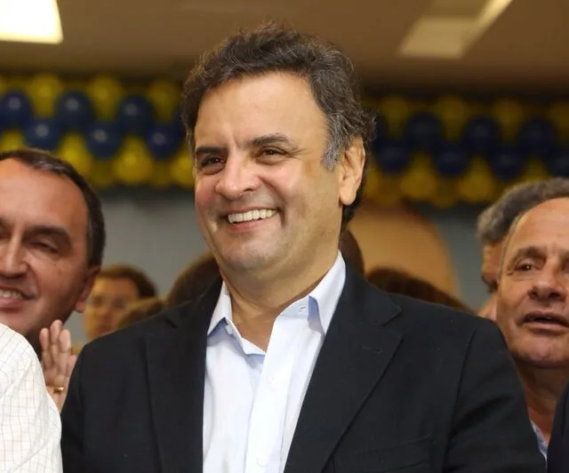 Em visita ao Estado, Aécio Neves defende mudança e renovação