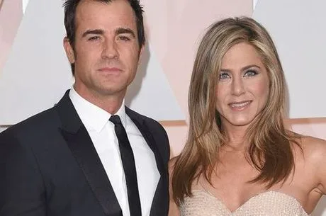 Atriz revela detalhes sobre casamento de Jennifer Aniston