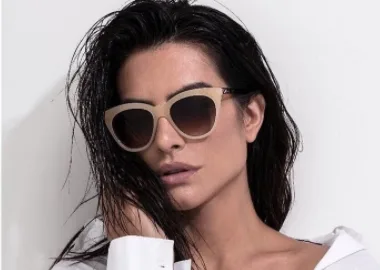 Cleo Pires rebate críticas sobre ter feito sexo a 3: 'Vão arranjar uma vida