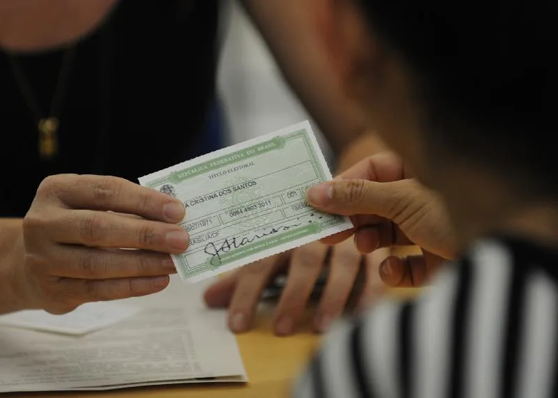 Eleitores que deixaram de votar terão até 4 de dezembro para se justificar