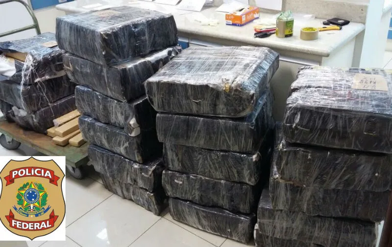 Polícia Federal apreende mais de 600 kg de maconha e detém nove suspeitos em Vila Velha