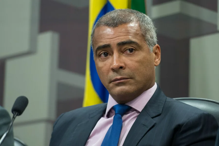 Romário é denunciado em caso envolvendo acidente de carro em 2017