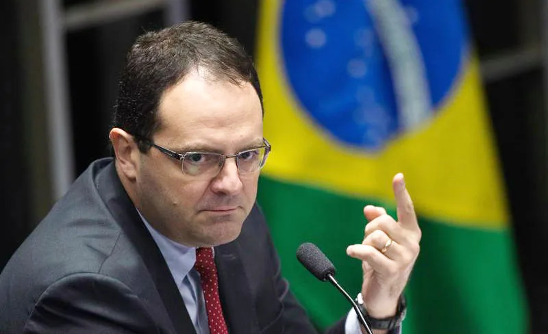 Dilma não cometeu crime de responsabilidade, diz Nelson Barbosa