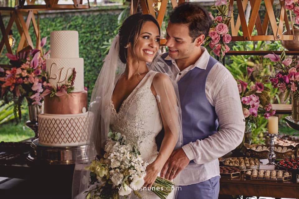 Ventania destrói casamento e amigos se unem para organizar nova cerimônia em 24 horas na Serra