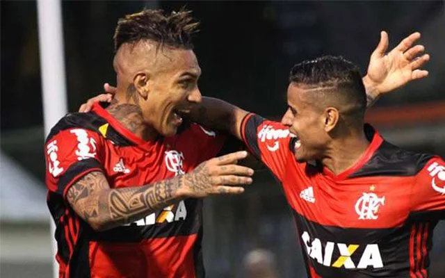 Flamengo pega o Vitória fora de casa de olho na liderança do Brasileirão