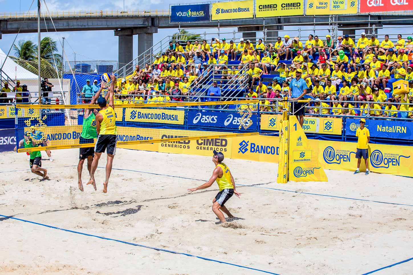 Brasil terá 8 duplas nas oitavas de etapa chinesa do vôlei de praia