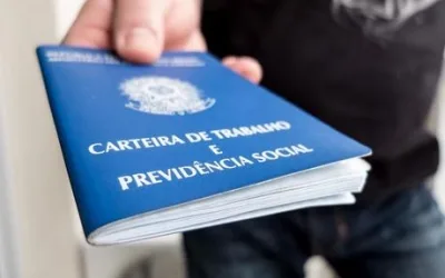 Taxa de desemprego atinge 9% em novembro, anuncia IBGE