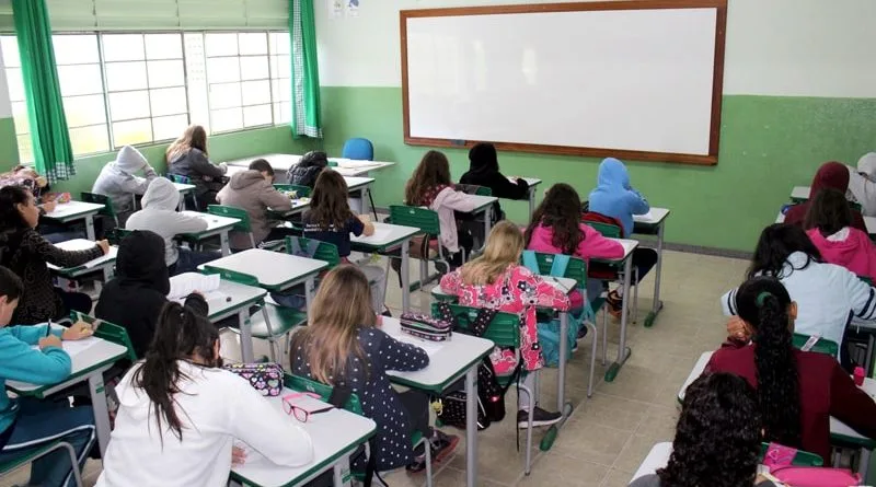 Mais de 1,4 mil alunos participam da Olimpíada de Matemática em Marechal Floriano