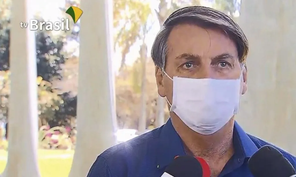 Bolsonaro: 'não pretendo participar de eleições municipais no 1º turno'