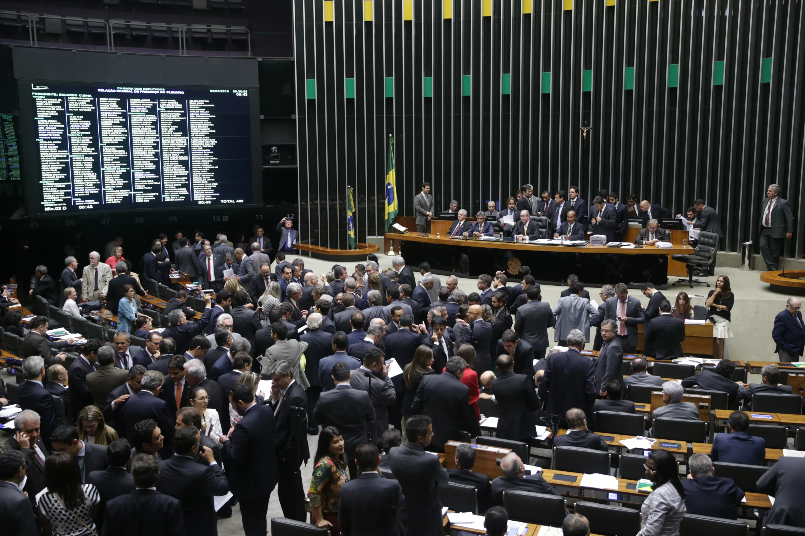 Cronograma da comissão do impeachment será definido nesta segunda