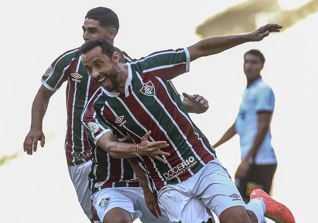 Em campanha de conscientização, Fluminense lançará uniforme na cor rosa